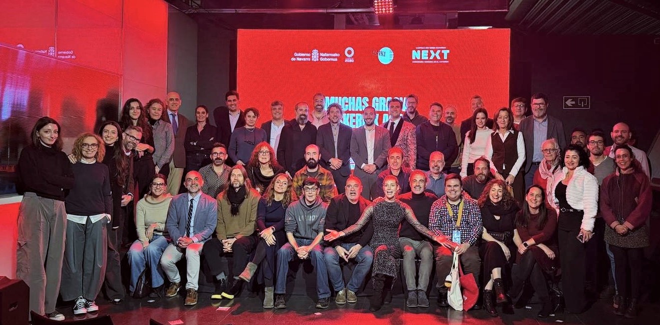 
		Cerca de 70 profesionales de la industria audiovisual de Navarra residentes en Madrid se reúnen en una jornada organizada por Acción Exterior y el CLAVNA
		
	
