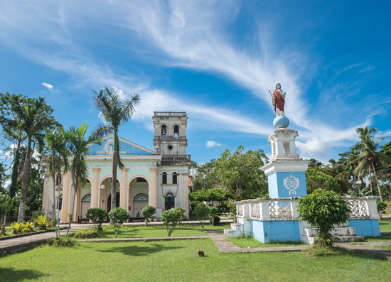 
		¿Por qué en Filipinas hay localidades con nombres de pueblos y ciudades navarras?
		
	