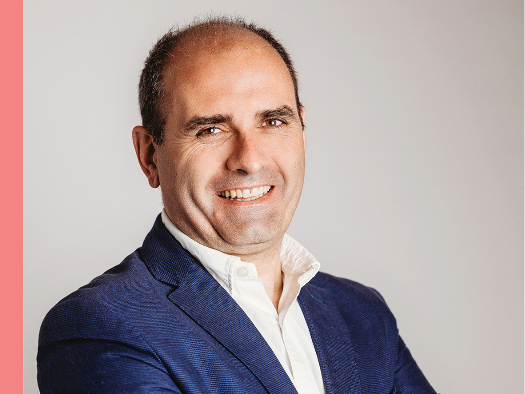 
		Antonio Suberviola, el navarro que creó la primera empresa de asistencia a domicilio de Andorra
		
	